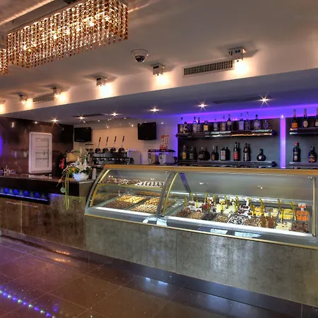 Hotell Cenacolo 4*