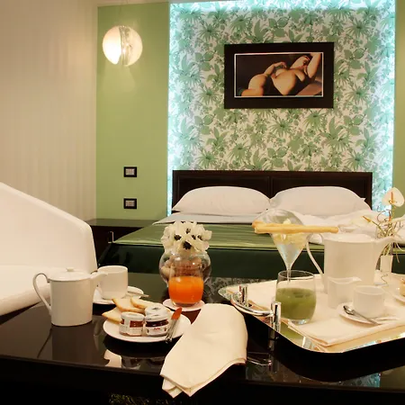 Hotell Cenacolo 4*
