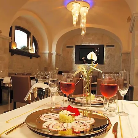 Hotel Cenacolo