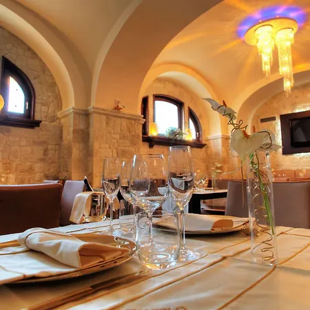 Cenacolo Hotel Somma Vesuviana