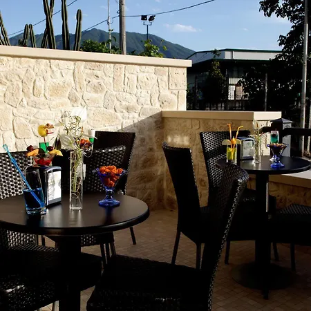 Hotel Cenacolo 4*